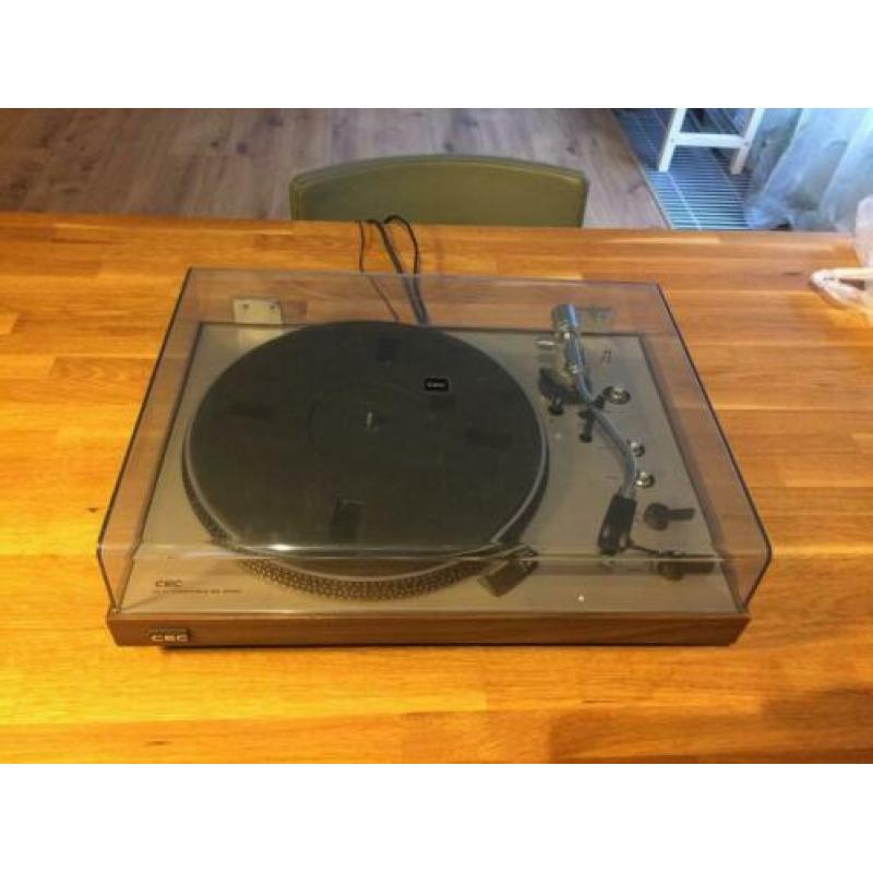 CEC BD-5200 platenspeler