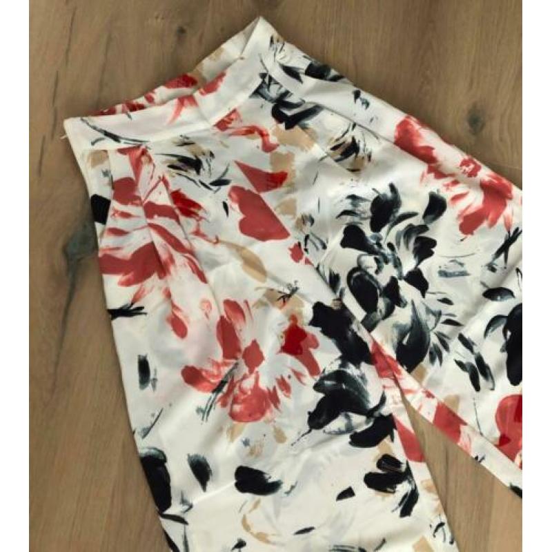 WEEKDAY – flair – bloemenprint - maat xs