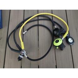 Apeks DS4 en 2x ATX40 en Mares manometer. ALS NIEUW