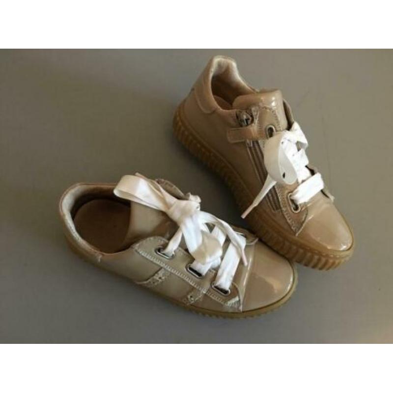 - Simone Mathieu - sneakers schoenen mt 31 beige leer Omoda