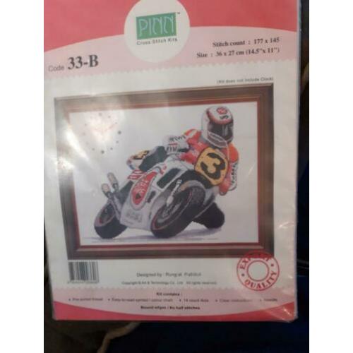 Compleet en nieuw borduurpakket motorrijder