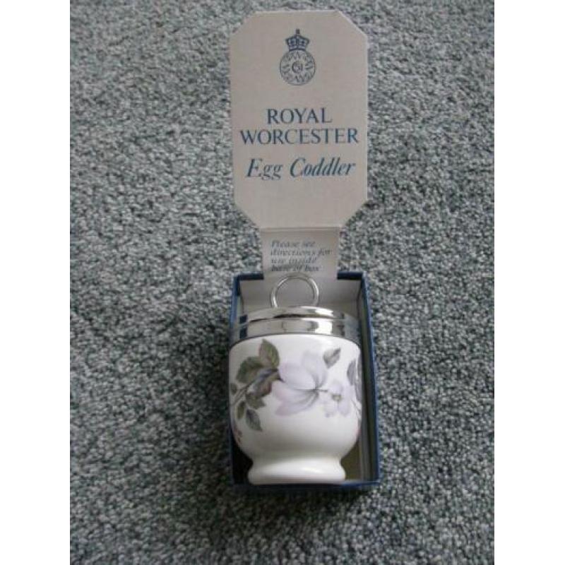 *Nieuw*: Royal Worcester eiwarmer (coddler) van porselein