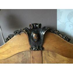 Antiek bed ( twijfelaar)