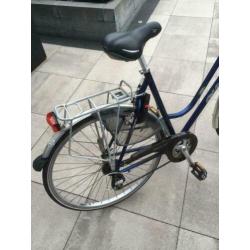 Giant damesfiets............mooi en voordelig!