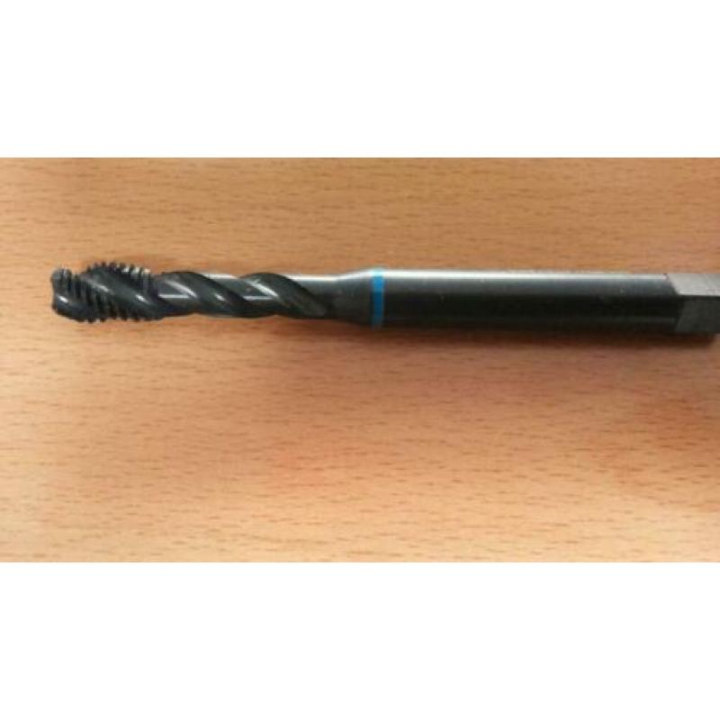 Tap M8x1,25 nieuw