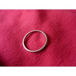 Echt zilveren ring met fijn werkje 925