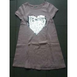 H&M set van 7 jurken maat 122 / 128