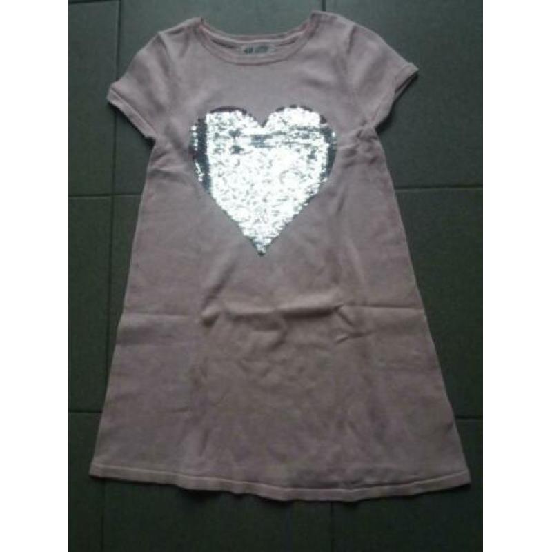 H&M set van 7 jurken maat 122 / 128