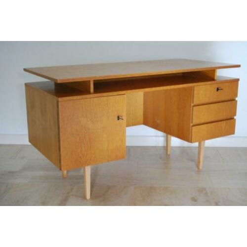 Vintage houten bureau met ladeblok en kastje