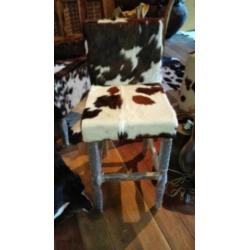 Barkrukken Koehuid Handmade uit Kaatsheuvel