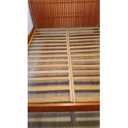 Ikea opphus bed