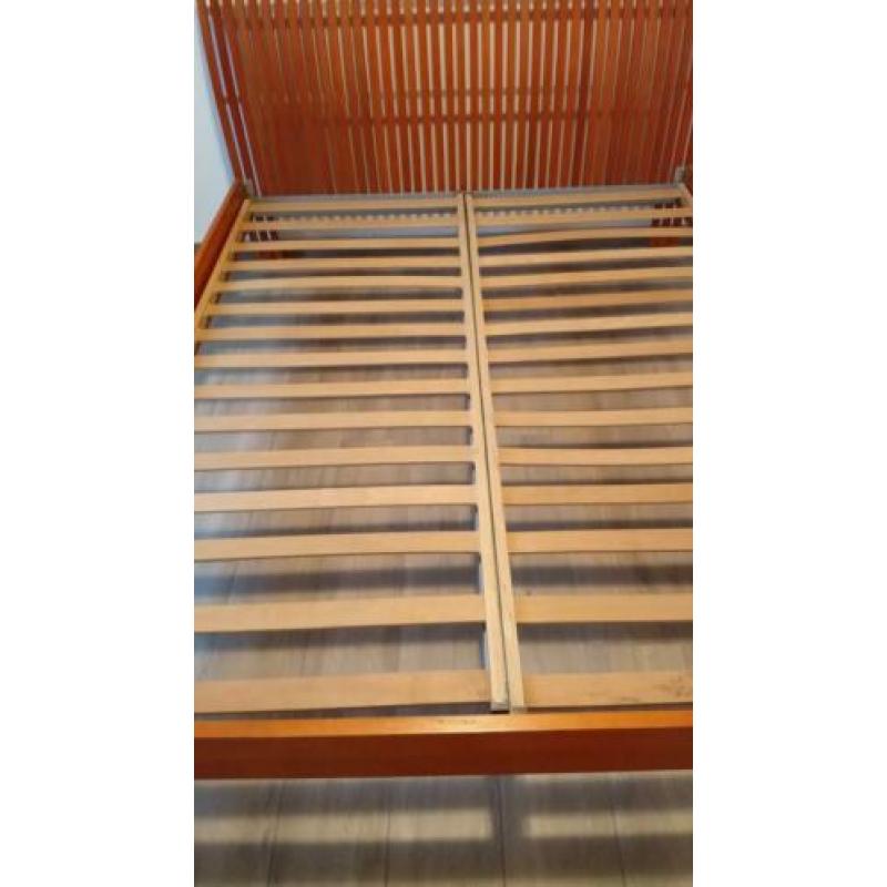 Ikea opphus bed