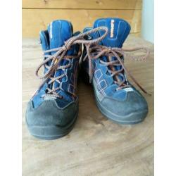 Wandelschoenen Lowa maat 32