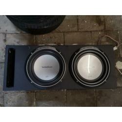Rockford Fosgate Punch p1 dubbele 10'' met Gepoorte kist.