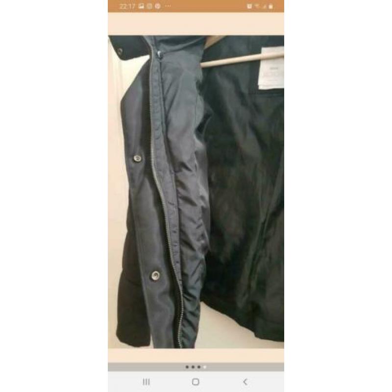 Zwarte winter jas maat s
