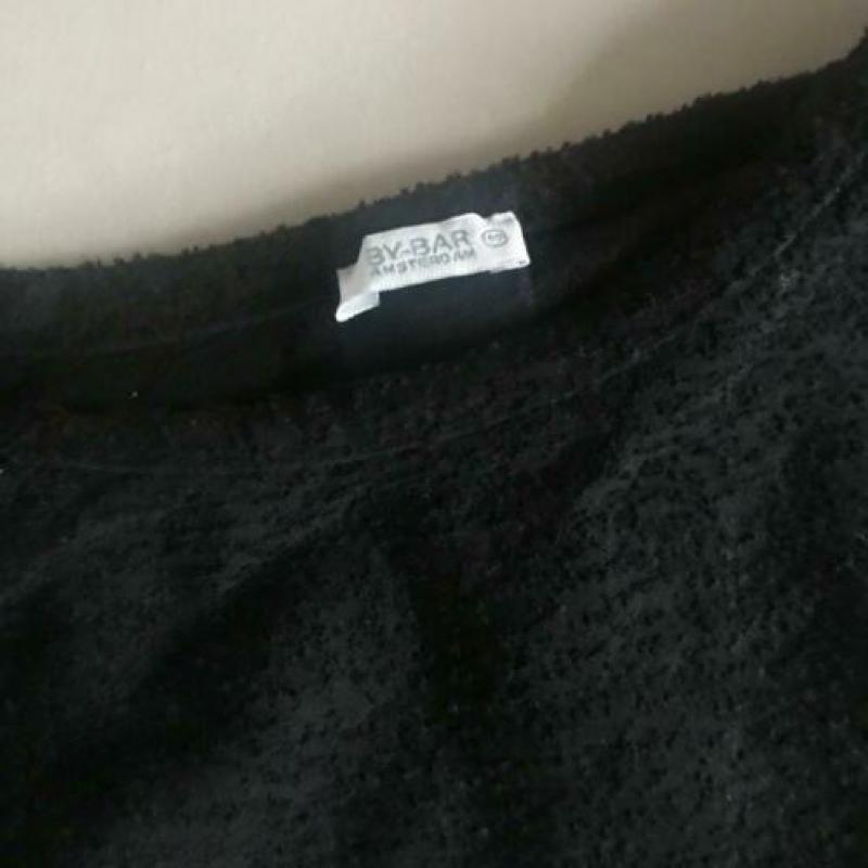 T-shirt Bybar zwart maat 10 als nieuw
