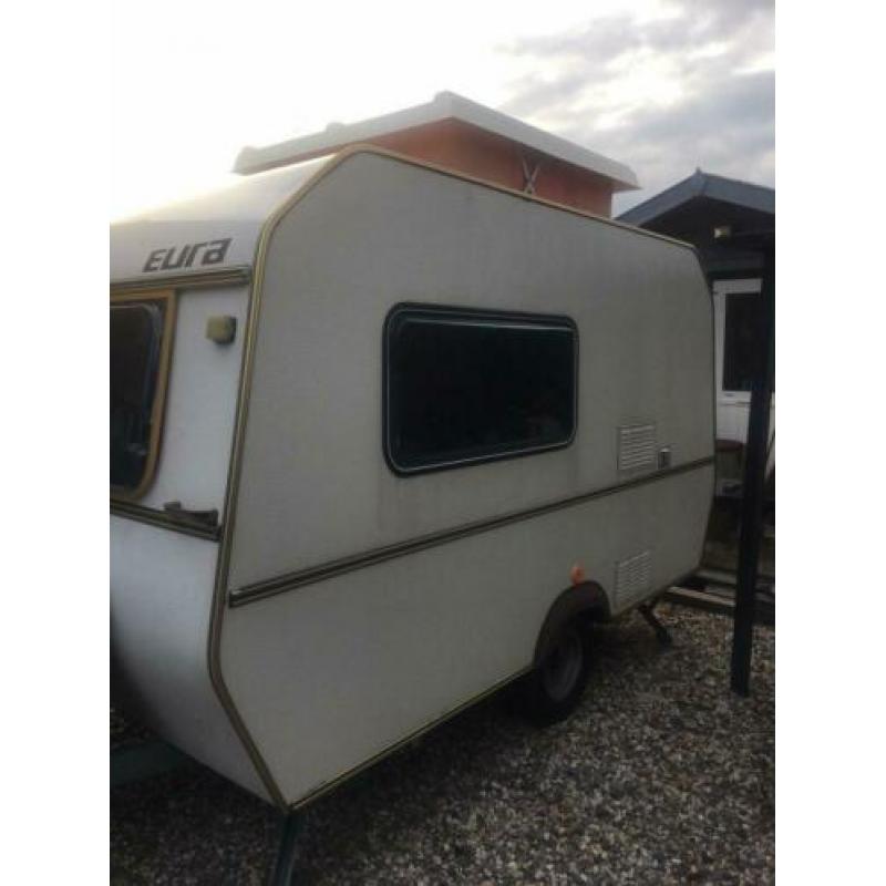 Eura mini caravan 300, als Eriba Eribette