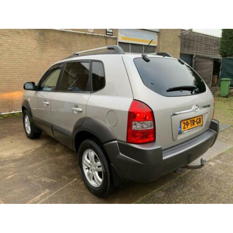 Hyundai Tucson 2.0i Style Trekhaak, Lichtmetalen velgen, Cli