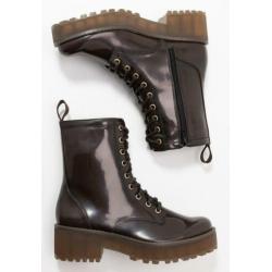 Zgan laarsjes van Monki mt 37 dr marents style zara
