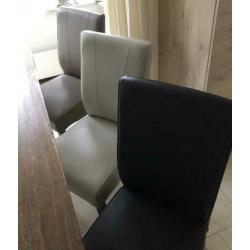 6 eetkamerstoelen in 3 kleuren zgan