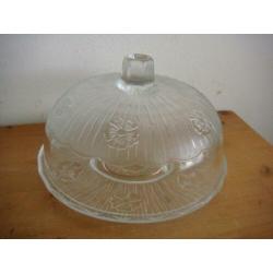 Onbeschadigde glazen cloche met schotel