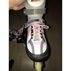 Roze Axer skeelers