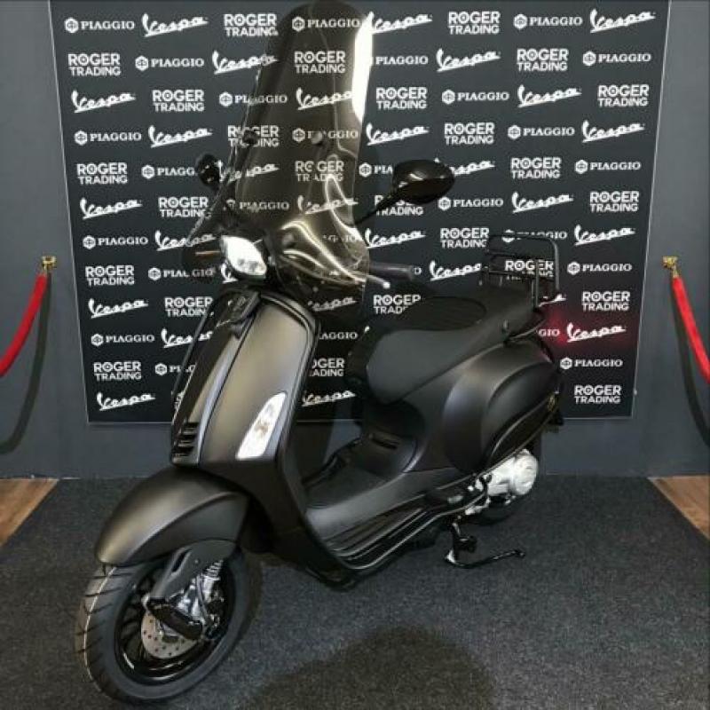 Vespa Sprint 50 Snor E4 NIEUWE Notte ACTIE GOEDKOOPSTE NL