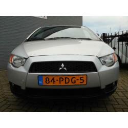 MITSUBISHI Colt 1.3 16v 95pk Edition TWO + 6 maanden garanti