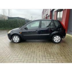 Ford Fiesta 1.3 5DR 2007 Nieuwe APK 2021