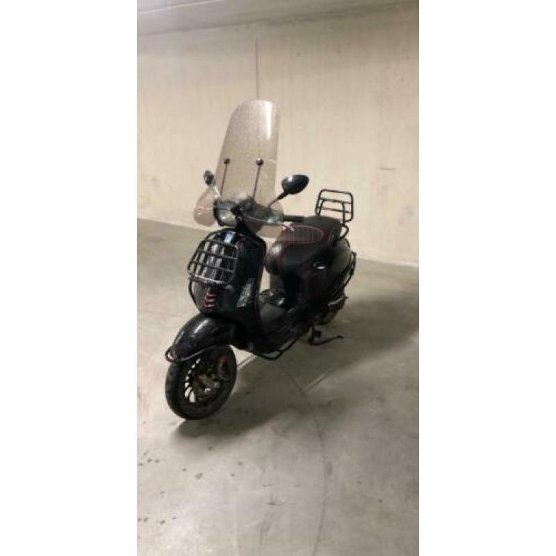Vespa sprint | full option | 2900km