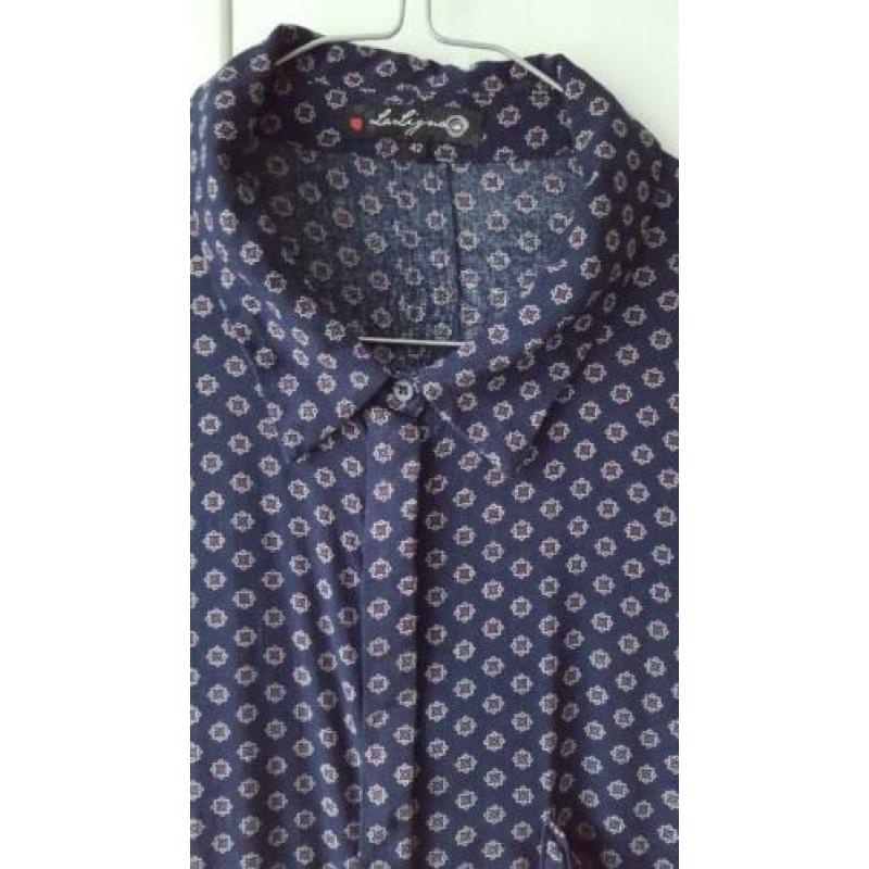 La Ligna blauwe blouse met lange mouwen. Maat 42