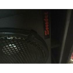 2 speakers van sounddec