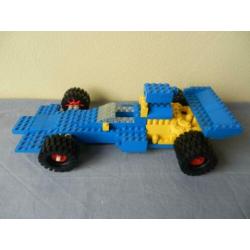 Lego 392 grote Formule 1 racewagen (uit 1975)