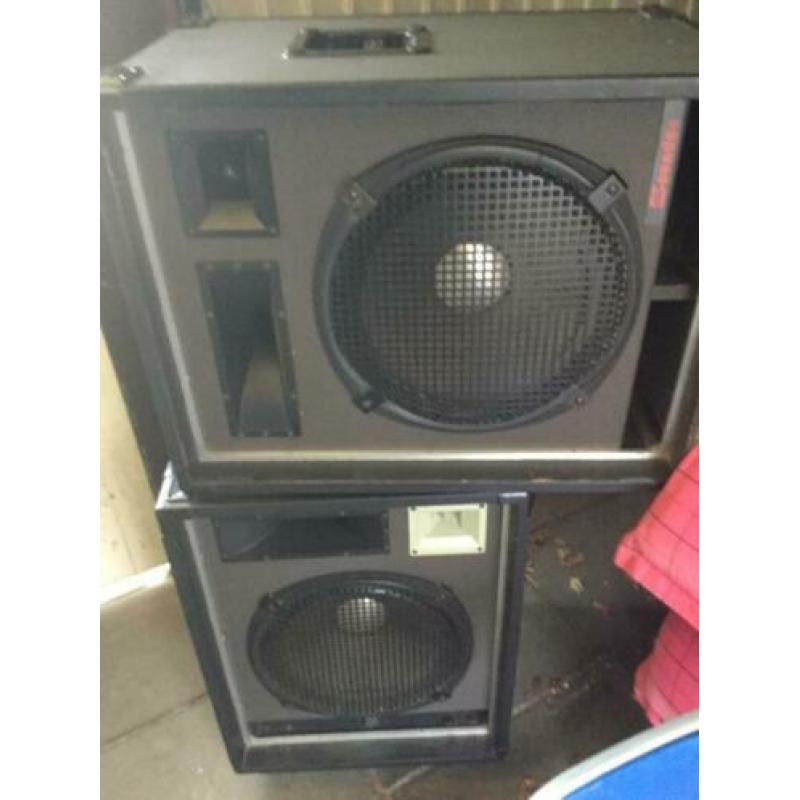 2 speakers van sounddec