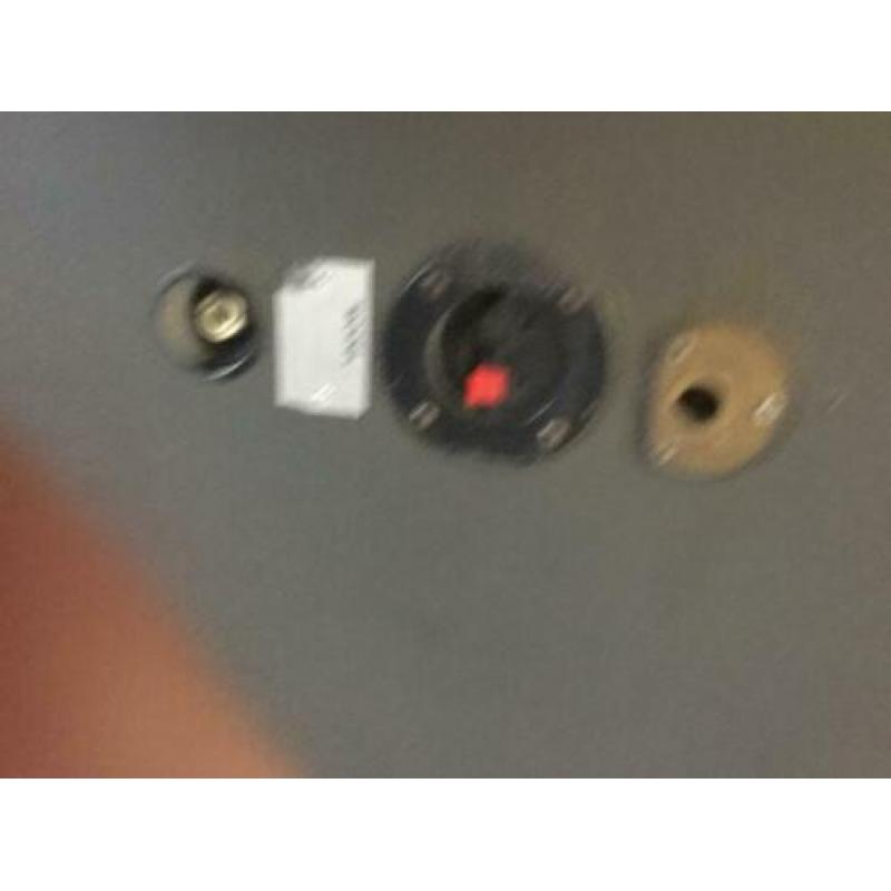 2 speakers van sounddec