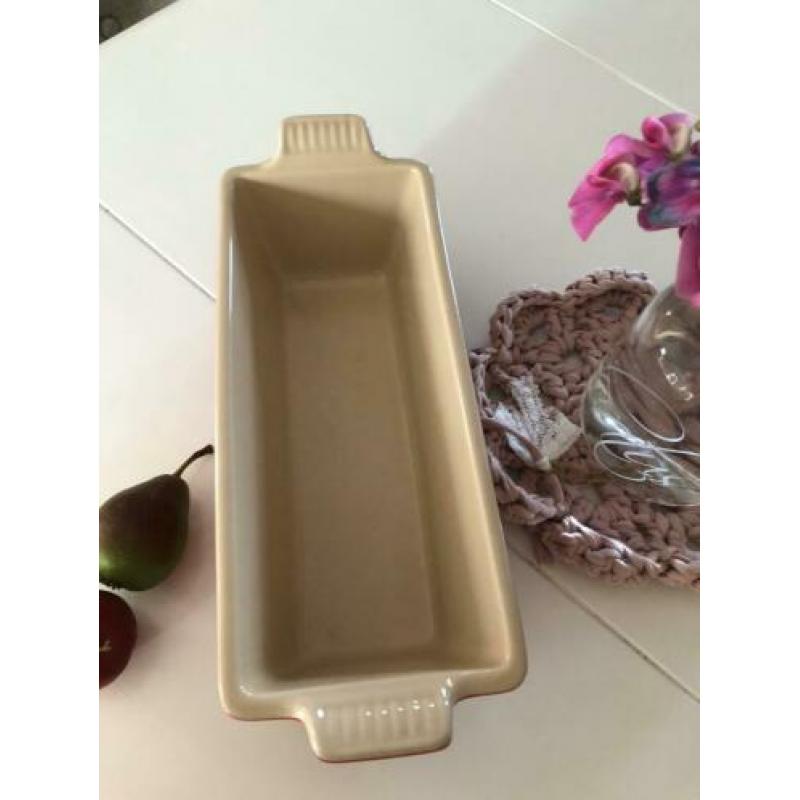 Le Creuset cake vorm stoneware nieuw