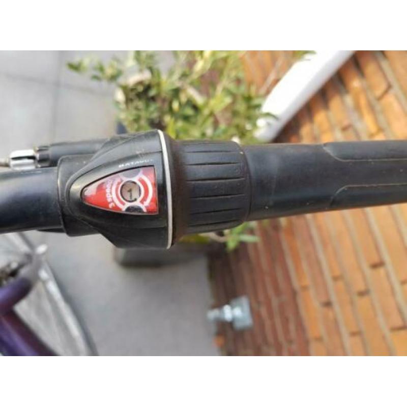 Batavus meisjesfiets 26 inch kleur paars