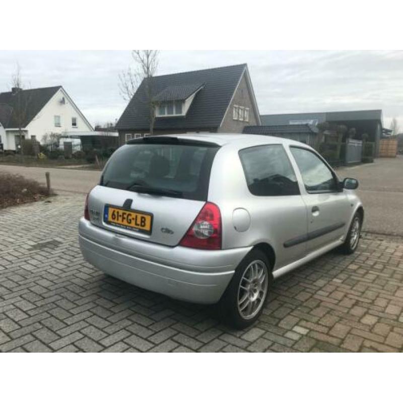 Renault Clio 2.0-16V RS | Ph1 169 pk NL auto NAP |