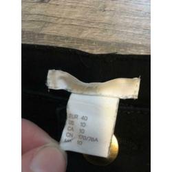 Korte, zwarte spijker broek van H&M maat 40 (Short)