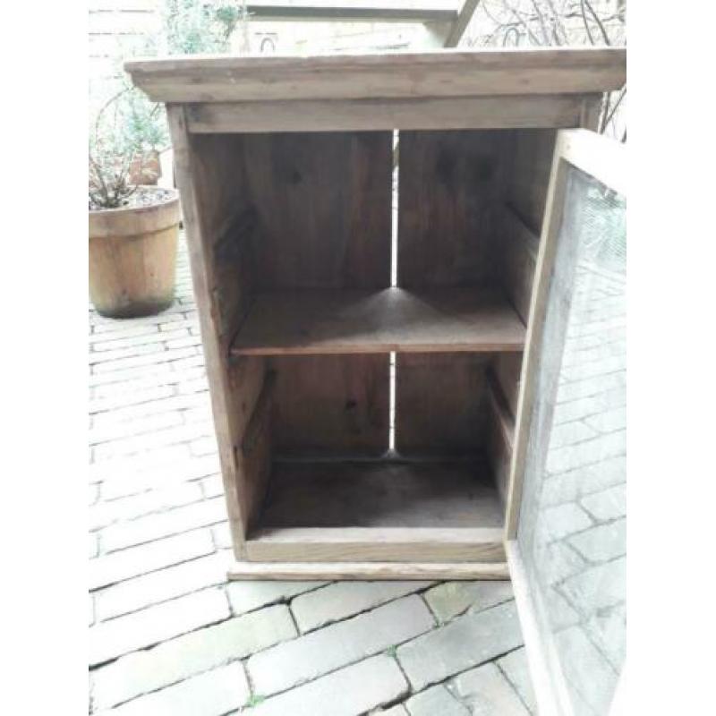Vliegenkastje hout.