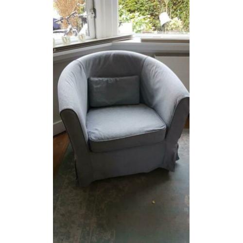 Ikea Tullsta fauteuil stoel met Nordvalla middengrijze hoes.