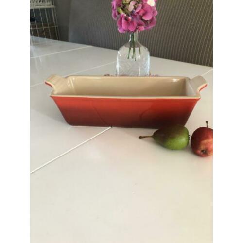 Le Creuset cake vorm stoneware nieuw