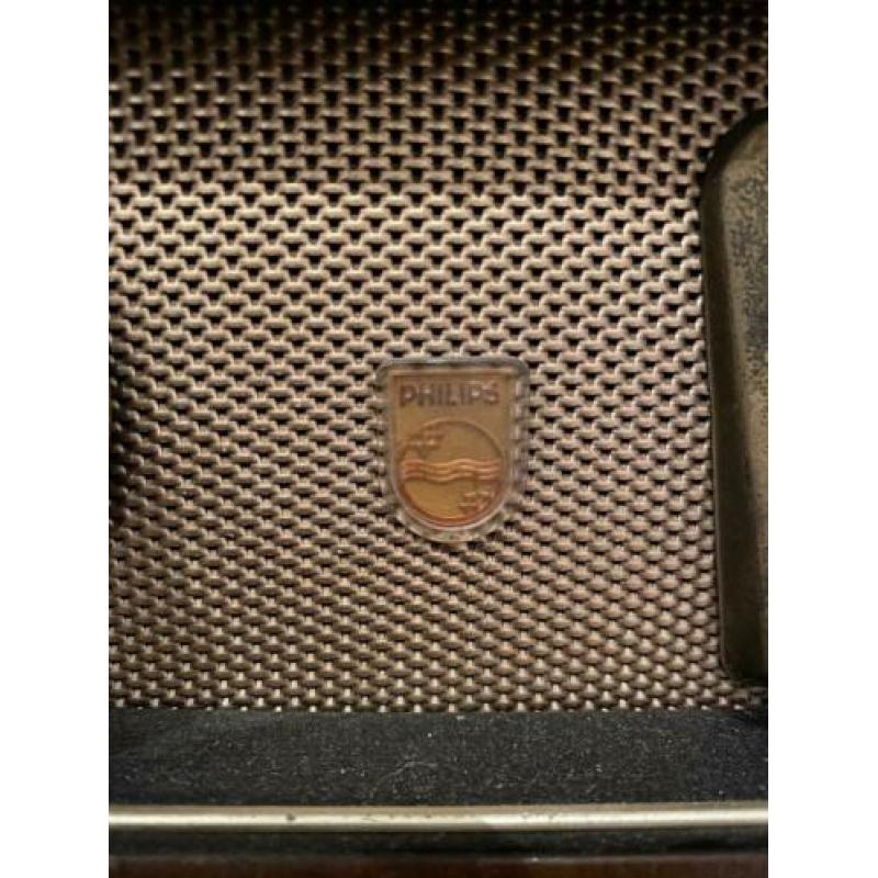 Antieke tv van Philips (ter decoratie)