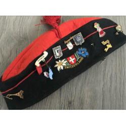 Muts met spelden zwitserland