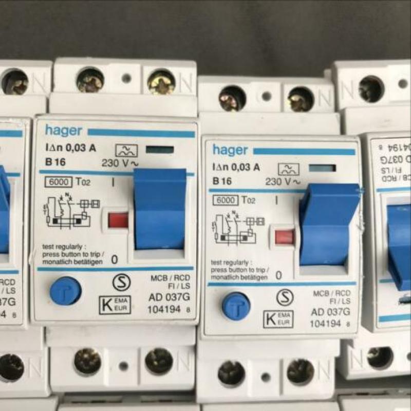Hager aardlek automaat B16
