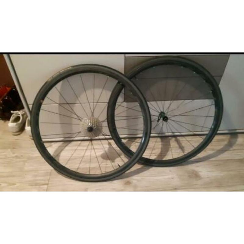 Full carbon wielen Stealth 11speed