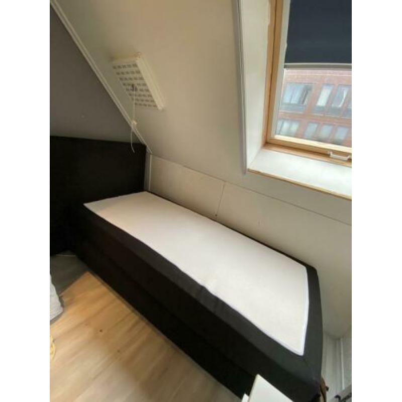 Een persoon boxspring