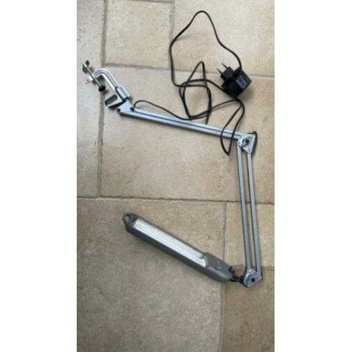 Bureau lamp