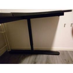 BEKANT Hoekbureau (rechts)