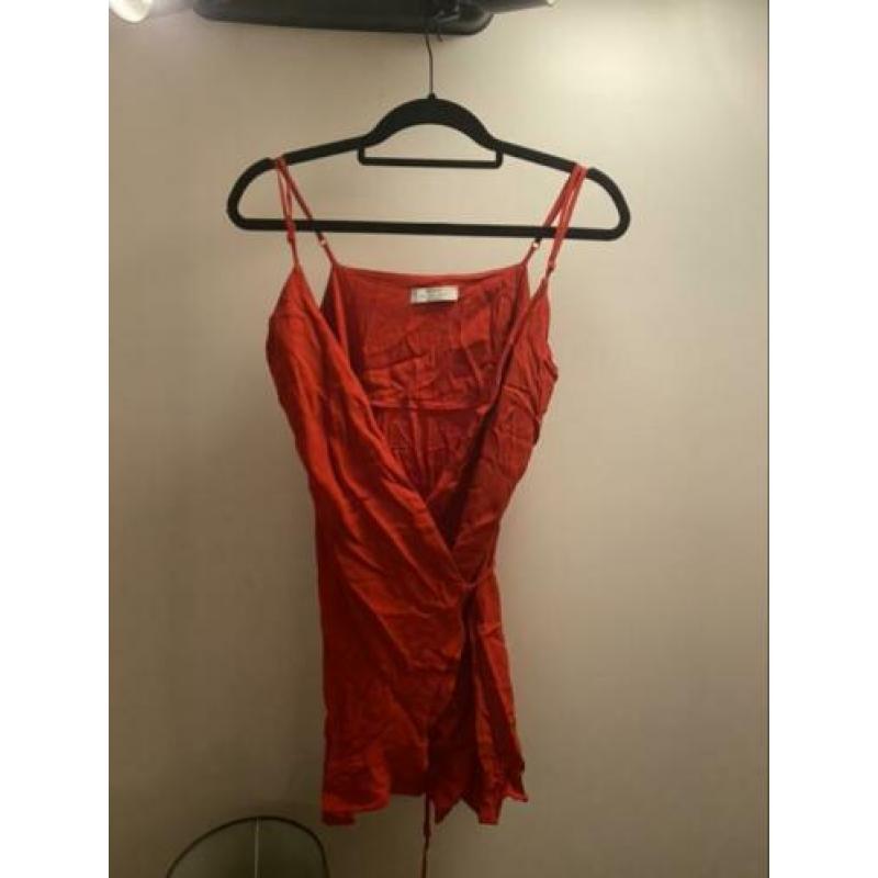 Bershka overslagjurkje
